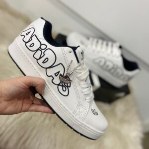 adidas-colgante-blanco