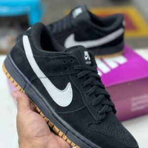 sb-dunk-negro